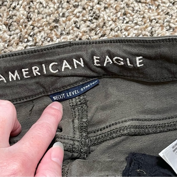 AMERICAN EAGLE Hi-Rise Jegging Skinny Jeans - Picture 8 of 10